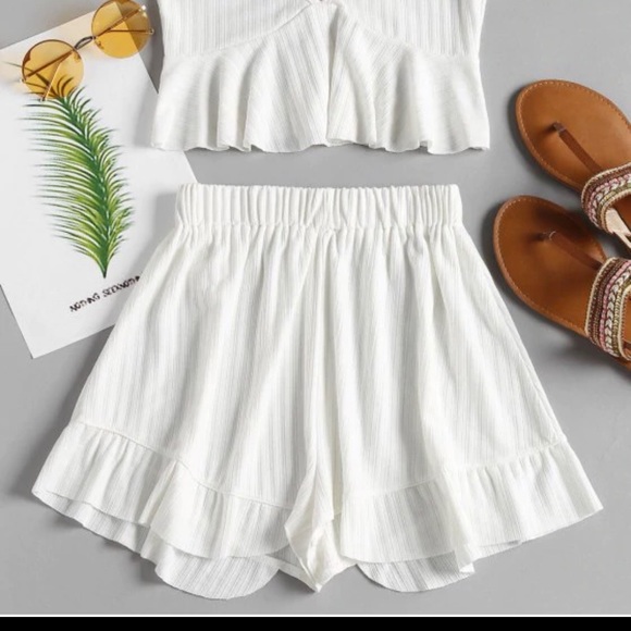 Zaful Ruffle Peplum Top - Picture 3 of 4